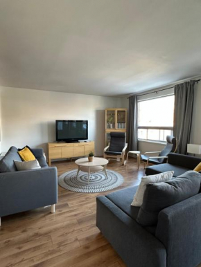 881 L'APPARTEMENT FAMILIAL Quebec